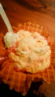 COLD STONE CREAMERY